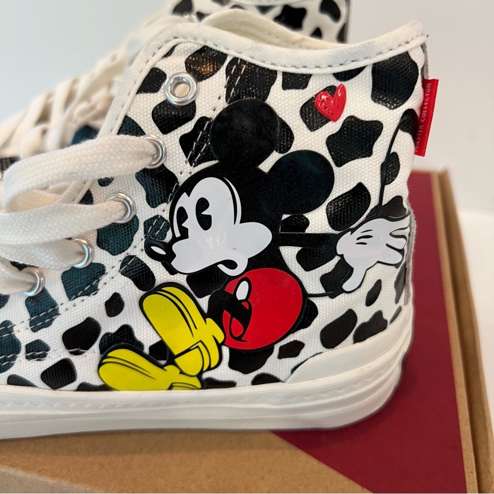 New Moa Concepts High Top Disney Sneakers Sz 37 / W6.5 / M5 Shoes Mickey Mouse - Picture 3 of 9